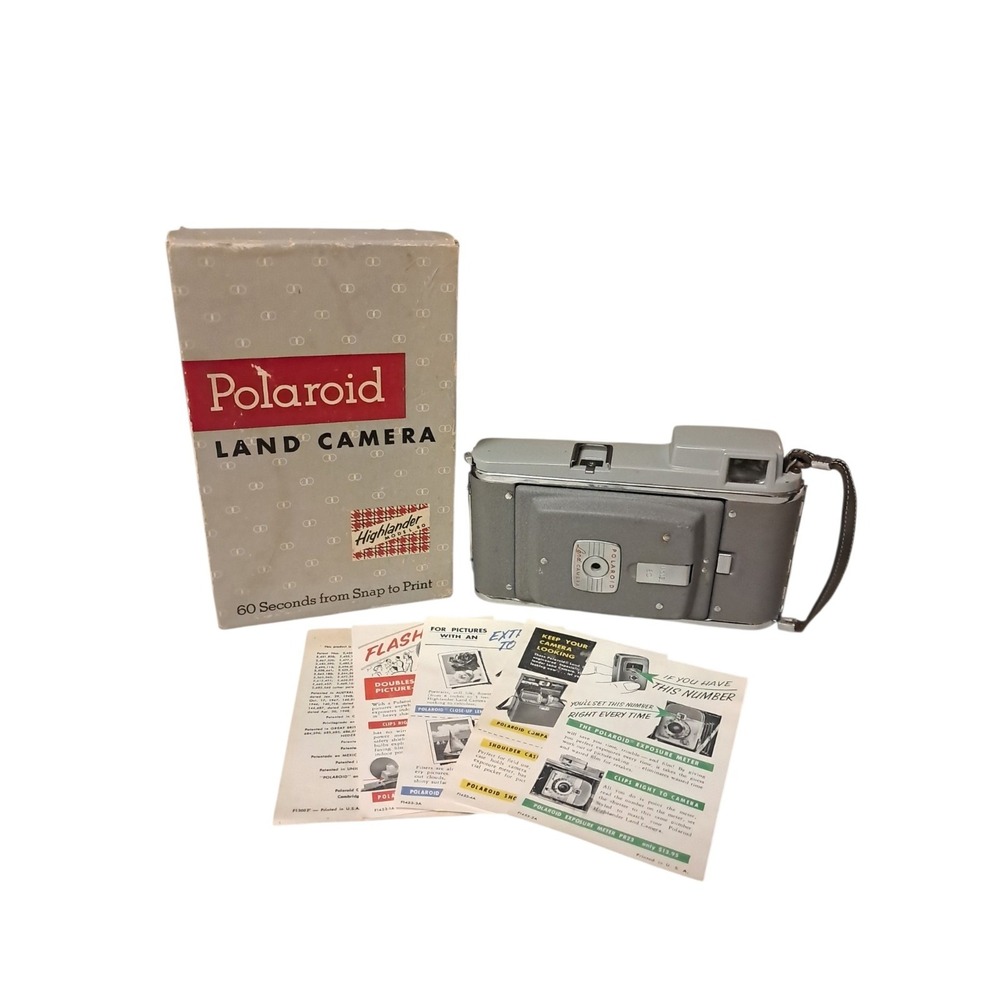 VTG Polaroid Land Camera Highlander Vintage Model 80 NOT TESTED